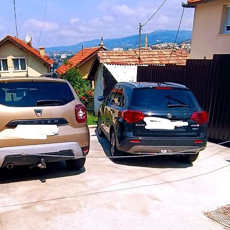 Garden Free Parking Apartman Szarajevó Kültér fotó
