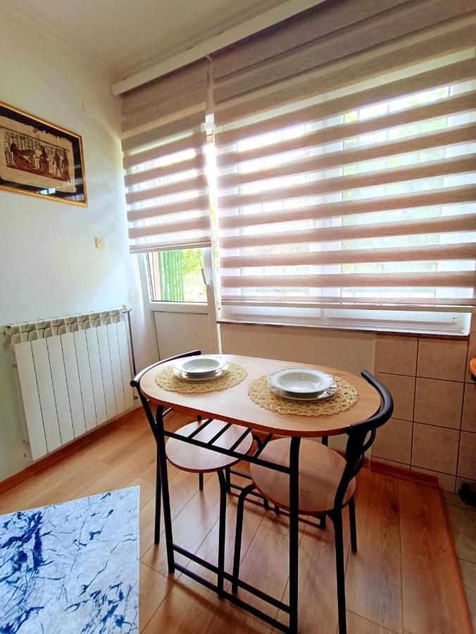 Garden Free Parking Apartman Szarajevó Kültér fotó