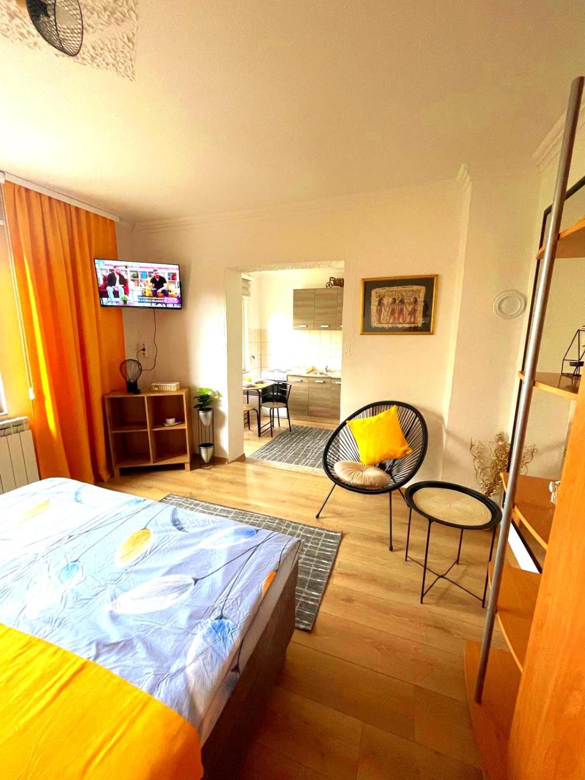 Garden Free Parking Apartman Szarajevó Kültér fotó