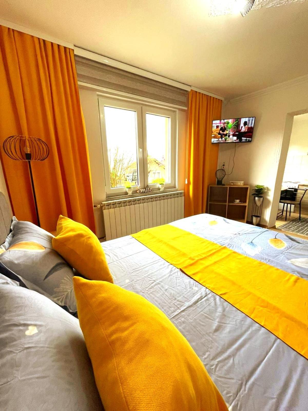 Garden Free Parking Apartman Szarajevó Kültér fotó